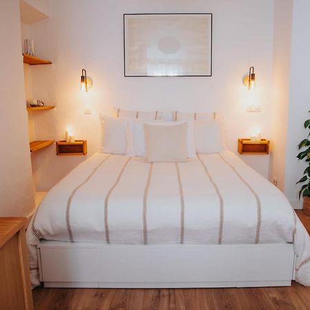 Perfect Family-Oriented And Renovated Townhouse In The Old Antibes Lejlighed Eksteriør billede