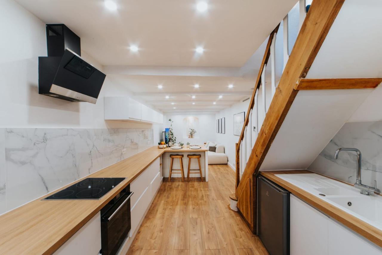 Perfect Family-Oriented And Renovated Townhouse In The Old Antibes Lejlighed Eksteriør billede