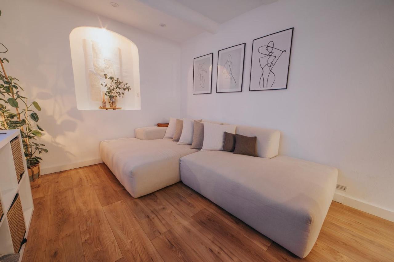 Perfect Family-Oriented And Renovated Townhouse In The Old Antibes Lejlighed Eksteriør billede
