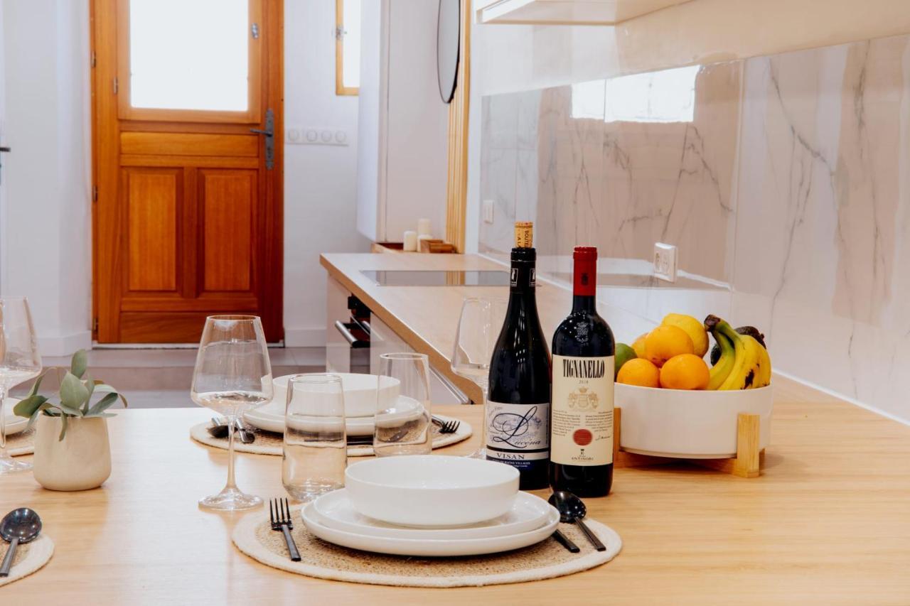 Perfect Family-Oriented And Renovated Townhouse In The Old Antibes Lejlighed Eksteriør billede
